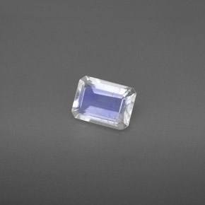 Piedra de luna arcoíris blanco natural de 0,81 ct, corte esmeralda, VS