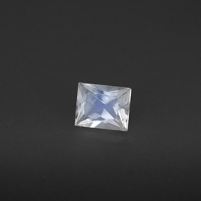 Piedra lunar arcoíris Blanco azul natural de 0.46 ct, Corte Baguette, VS