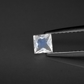 Piedra lunar arcoíris Blanco azul natural de 0.23 ct, Cuadrado, VS