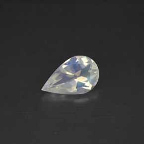 Piedra lunar arcoíris Blanco azul natural de 0.57 ct, En forma de pera, VS