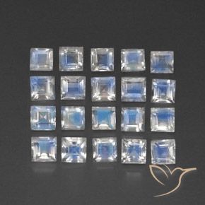 Gemas de Piedra lunar arcoíris Blanco azulado natural de 3.33 ct, Cuadrado, Transparente / Translúcido