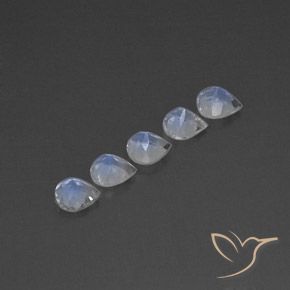 Gemas de Piedra lunar arcoíris Blanco azulado natural de 1.86 ct, En forma de pera, Transparente / Translúcido