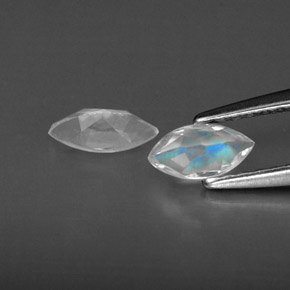 Gemas de piedra de luna arcoíris blanco natural de  ct, transparente, transparente / translúcido