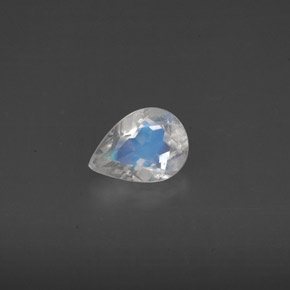 Piedra lunar arcoíris Blanco azul natural de 0.55 ct, Transparente, Transparente / Translúcido