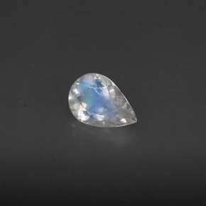 Piedra lunar arcoíris Blanco azul natural de 0.54 ct, Transparente, Transparente / Translúcido