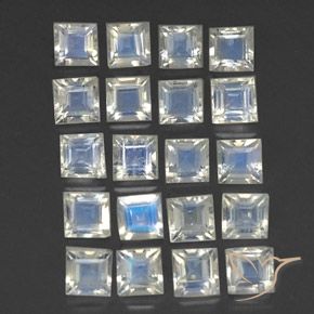 Gemas de Piedra lunar arcoíris Blanco azulado natural de 3.12 ct, Cuadrado, Transparente