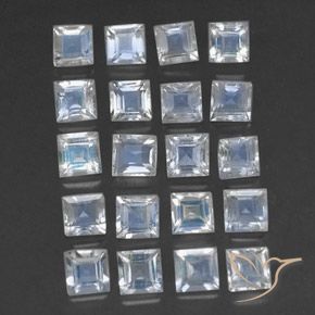 Gemas de Piedra lunar arcoíris Blanco azulado natural de 3.04 ct, Cuadrado, Transparente