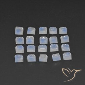 Gemas de Piedra lunar arcoíris Blanco azulado natural de 3.61 ct, Cuadrado, Transparente