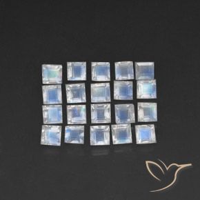 3.74ctw Natural Blanco azulado Piedra lunar arcoíris, Cuadrado, Transparente