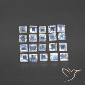 3.65ctw Natural Blanco azulado Piedra lunar arcoíris, Cuadrado, Transparente