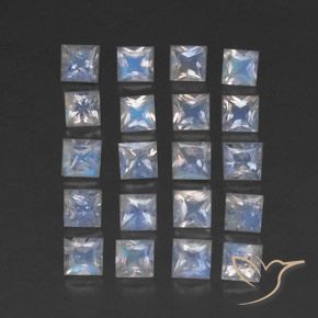 Gemas de Piedra lunar arcoíris Blanco azulado natural de 2.76 ct, Cuadrado, Transparente