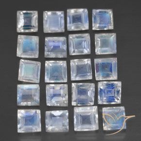 Gemas de Piedra lunar arcoíris Blanco azulado natural de 2.84 ct, Cuadrado, Transparente