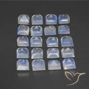 Gemas de Piedra lunar arcoíris Blanco azulado natural de 2.84 ct, Cuadrado, Transparente