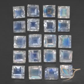 Gemas de Piedra lunar arcoíris Blanco azulado natural de 2.65 ct, Cuadrado, Transparente