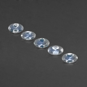 Gemas de piedra de luna arcoíris blanco natural de  ct, corte óvalo, transparente