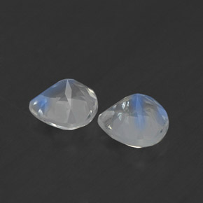 Gemas de piedra de luna arcoíris blanco natural de  ct, en forma de pera, transparente