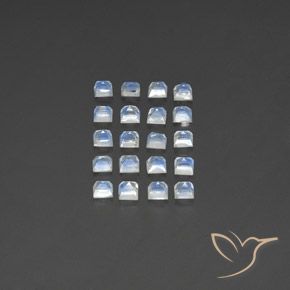 Gemas de Piedra lunar arcoíris Blanco azulado natural de 2.86 ct, Cuadrado, Transparente / Translúcido