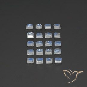 Gemas de Piedra lunar arcoíris Blanco azulado natural de 2.64 ct, Cuadrado, Transparente