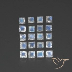 Gemas de Piedra lunar arcoíris Blanco azulado natural de 3.06 ct, Cuadrado, Transparente