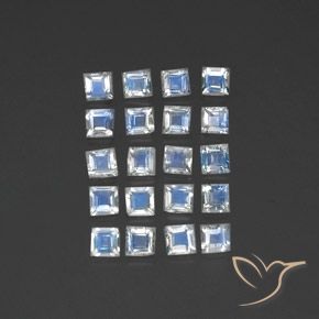 Gemas de Piedra lunar arcoíris Blanco azulado natural de 3.25 ct, Cuadrado, Transparente