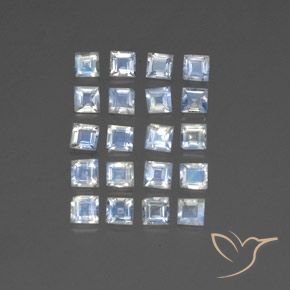 Gemas de Piedra lunar arcoíris Blanco azulado natural de 2.39 ct, Cuadrado, Transparente