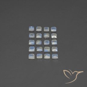Gemas de Piedra lunar arcoíris Blanco azulado natural de 2.81 ct, Cuadrado, Transparente