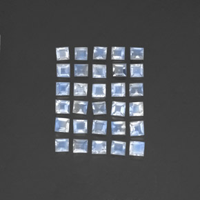 Gemas de Piedra lunar arcoíris Blanco azulado natural de 3.55 ct, Cuadrado, Transparente