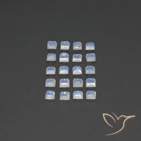 Gemas de Piedra lunar arcoíris Blanco azulado natural de 2.70 ct, Cuadrado, Transparente