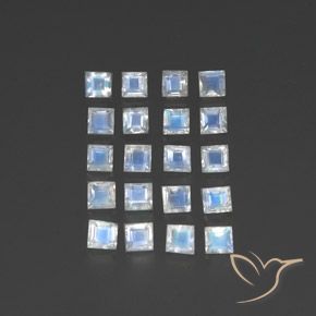 Gemas de Piedra lunar arcoíris Blanco azulado natural de 2.90 ct, Cuadrado, Transparente