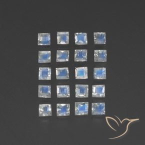 Gemas de Piedra lunar arcoíris Blanco azulado natural de 3.45 ct, Cuadrado, Transparente