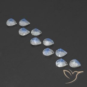 Gemas de Piedra lunar arcoíris Blanco azulado natural de 3.31 ct, En forma de pera, Transparente