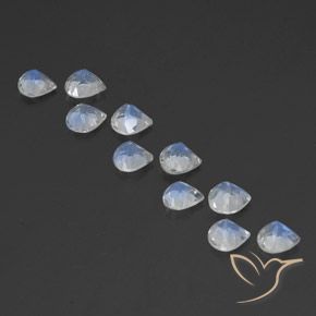Gemas de Piedra lunar arcoíris Blanco azulado natural de 3.77 ct, En forma de pera, Transparente