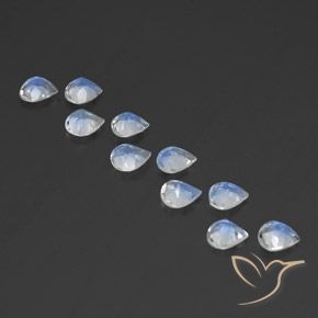 Gemas de Piedra lunar arcoíris Blanco azulado natural de 2.85 ct, En forma de pera, Transparente