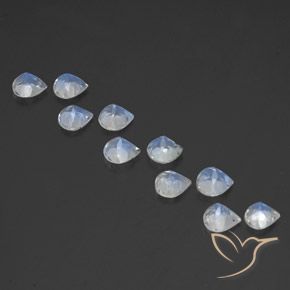 Gemas de Piedra lunar arcoíris Blanco azulado natural de 3.81 ct, En forma de pera, Transparente