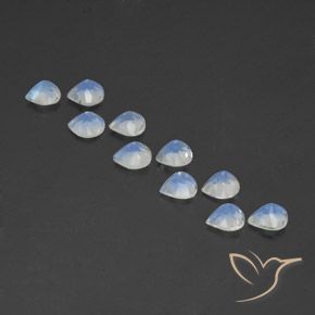 Gemas de Piedra lunar arcoíris Blanco azulado natural de 4.05 ct, En forma de pera, Transparente