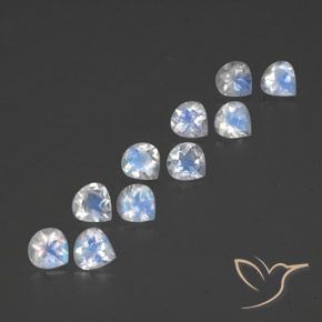 Gemas de Piedra lunar arcoíris Blanco azulado natural de 3.83 ct, En forma de pera, Transparente