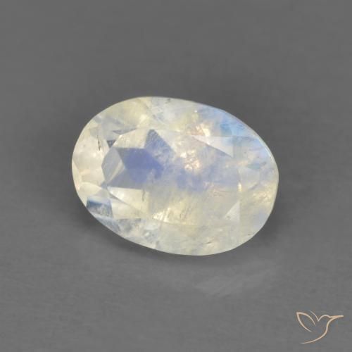 Piedra lunar arcoíris Blanco azulado natural de 0.91 ct, Ovalada, Transparente