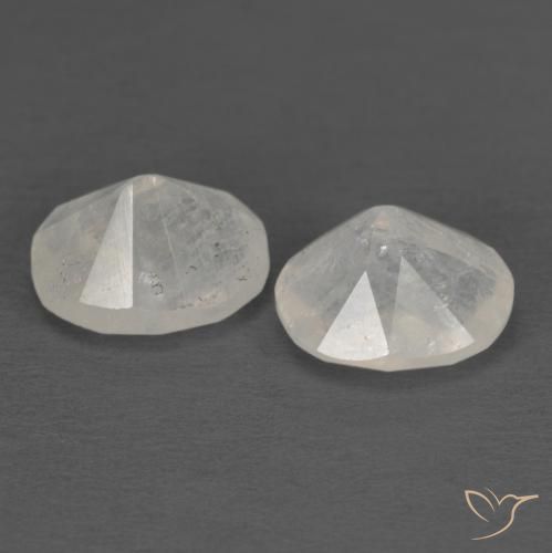 Gemas de Piedra lunar arcoíris Blanco azulado natural de 2.14 ct, Ovalada, Translúcido