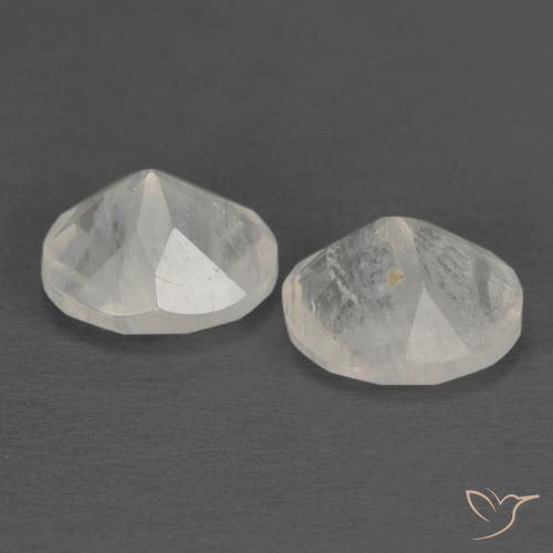 Gemas de Piedra lunar arcoíris Blanco azulado natural de 2.17 ct, Ovalada, Translúcido
