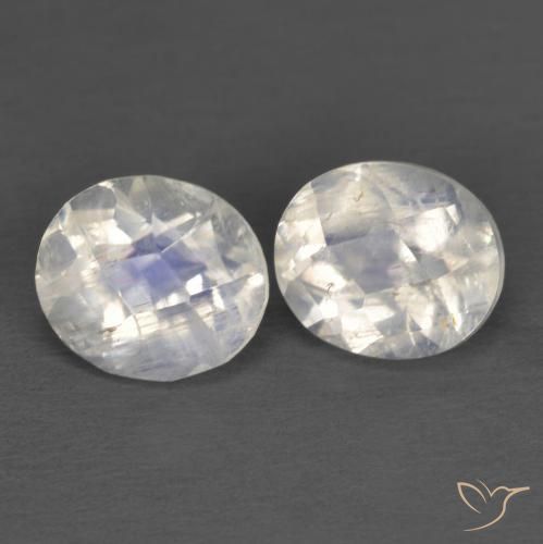 Gemas de Piedra lunar arcoíris Blanco azulado natural de 2.29 ct, Ovalada, Transparente