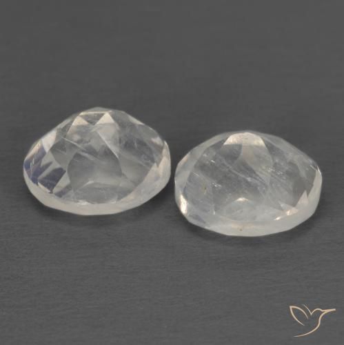 Gemas de Piedra lunar arcoíris Blanco azulado natural de 2.29 ct, Ovalada, Transparente