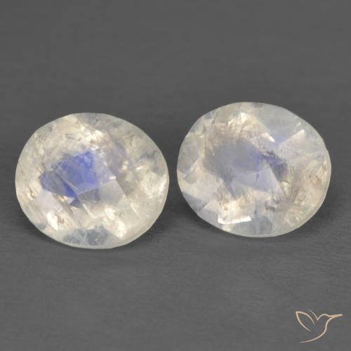 Gemas de Piedra lunar arcoíris Blanco azulado natural de 2.40 ct, Ovalada, Transparente