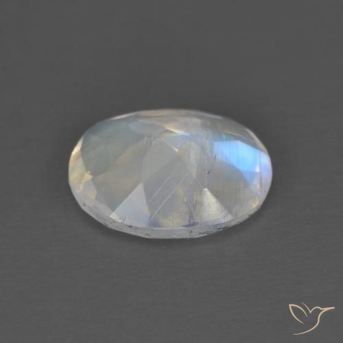 Piedra lunar arcoíris Blanco azulado natural de 1.36 ct, Ovalada, Transparente