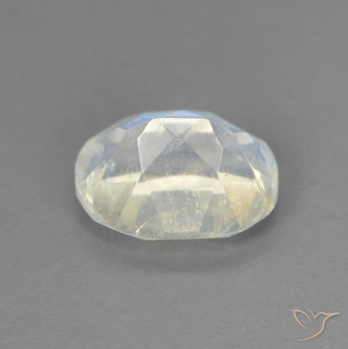 Piedra lunar arcoíris Blanco azulado natural de 1.52 ct, Ovalada, Transparente