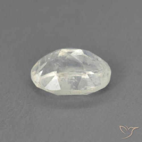 Piedra lunar arcoíris Blanco azulado natural de 1.22 ct, Ovalada, Transparente