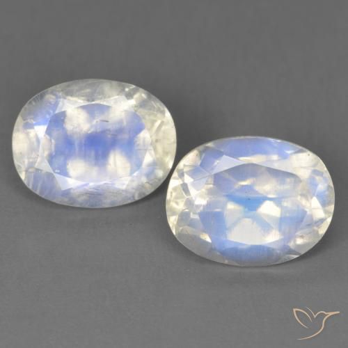 3.87ctw Natural Blanco azulado Piedra lunar arcoíris, Ovalada, Transparente