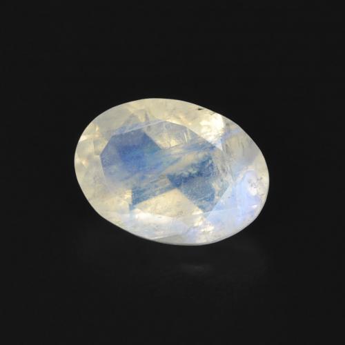 Piedra lunar arcoíris Blanco azulado natural de 0.81 ct, Ovalada, Transparente