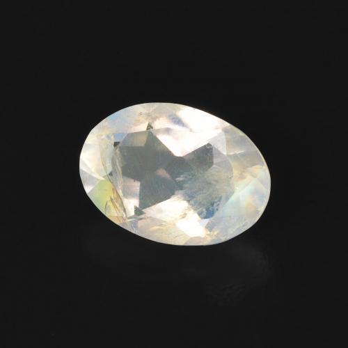 Piedra lunar arcoíris Blanco azulado natural de 0.76 ct, Ovalada, Transparente