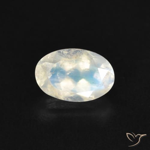 0.54ct Natural Blanco azulado Piedra lunar arcoíris, Ovalada, Transparente