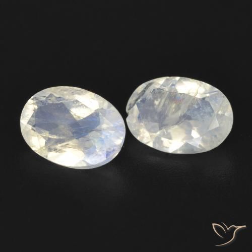 Gemas de Piedra lunar arcoíris Blanco azulado natural de 1.39 ct, Ovalada, Transparente